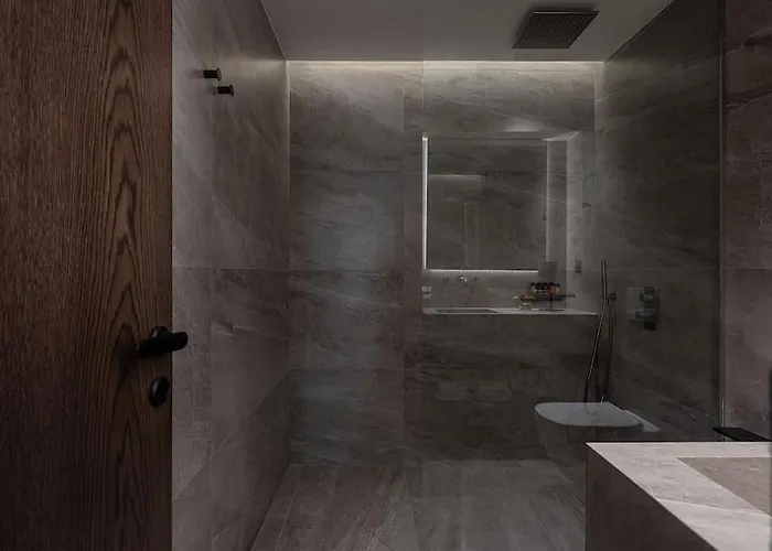 Elkorin Jacuzzi Luxury Living *