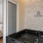 Elkorin Jacuzzi Luxury Living Apartman *