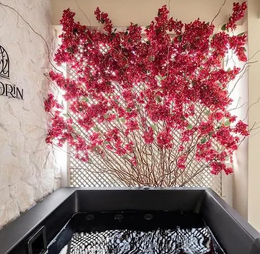 Elkorin Jacuzzi Luxury Living * Hriszí Aktí Haniá